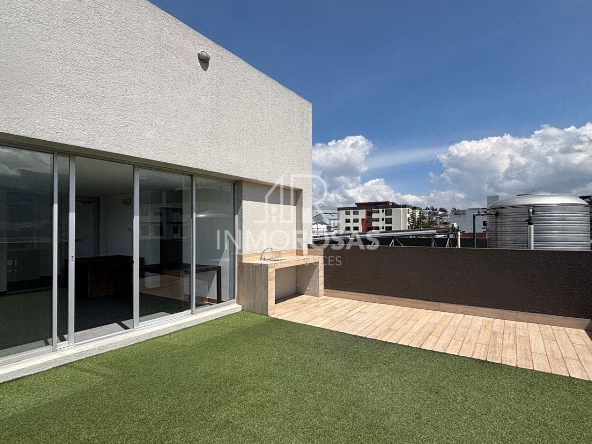 Oportunidad en Edif. con Ascensor $82.900 Vendo Dpto de 2 Dorm. con 1 Parq. Ponceano Alto — imagen 5