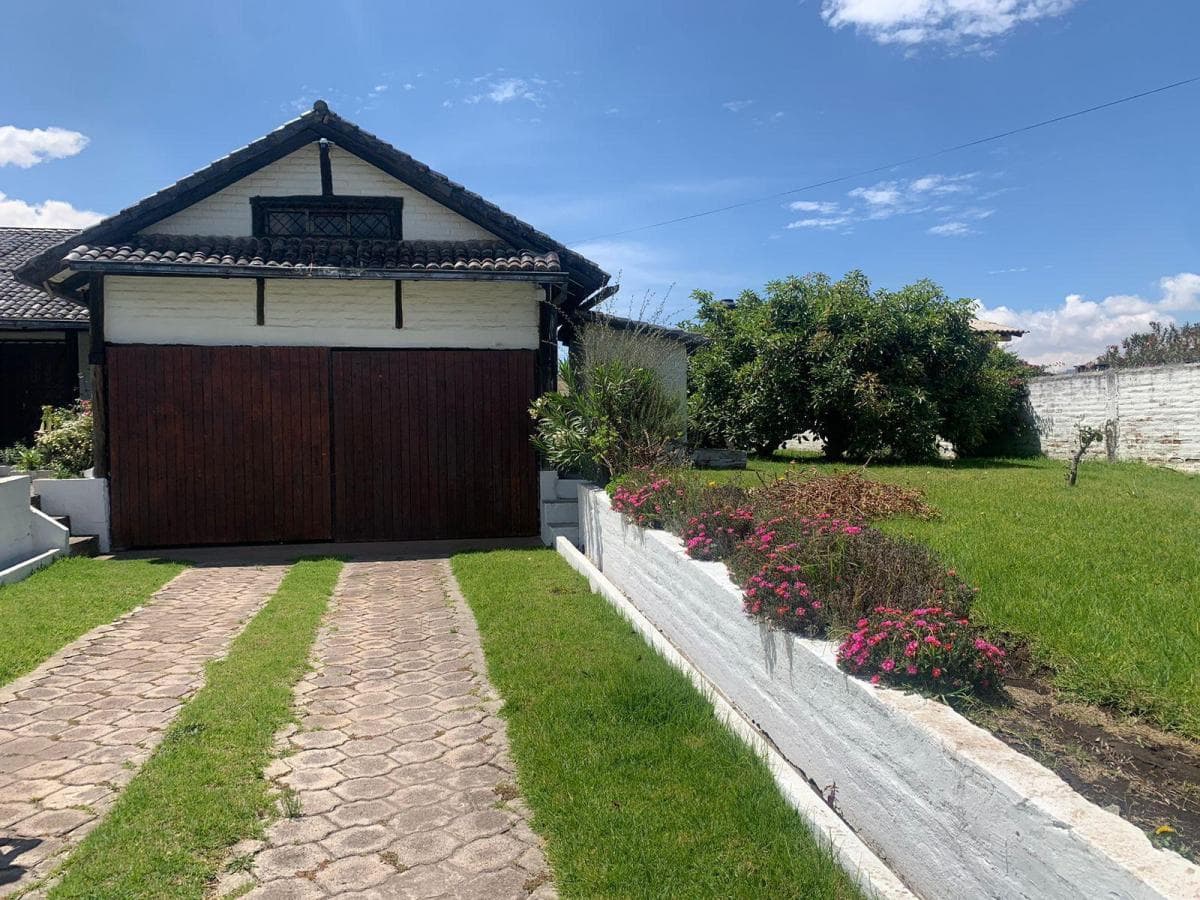 Pifo Venta Hermoso Terreno 1800 m² Tiiene Una Casa Campestre y un Departamento — imagen 4