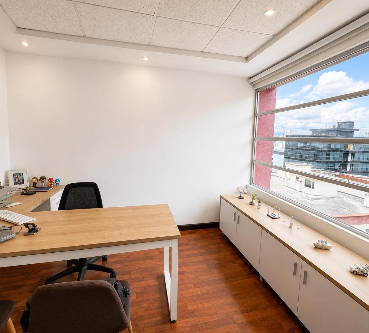 Cwu. Venta Oficina 40 m² - Sector Quito Tenis — imagen 1