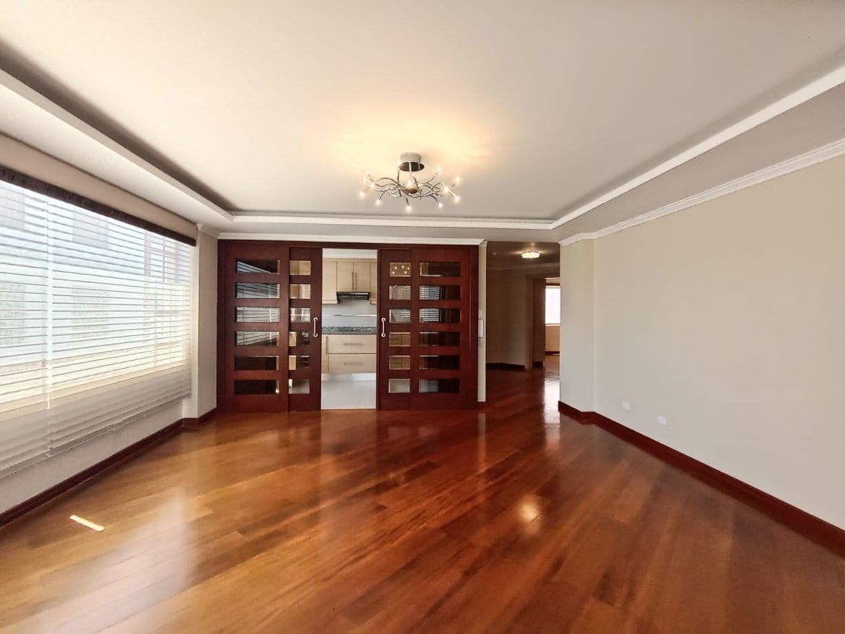 Departamento Como Nuevo 97 m² con 2 Dorm. en Venta en La Urb. Jardines de Amagasí — imagen 9