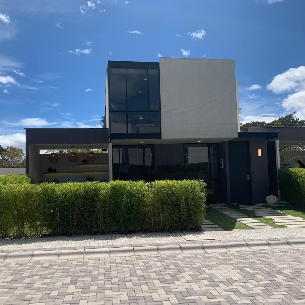Cumbayá Venta Casa en Dos Plantas Proyecto Listo Primera Etapa Para Enero 2027, Sector San Patricio — imagen 1