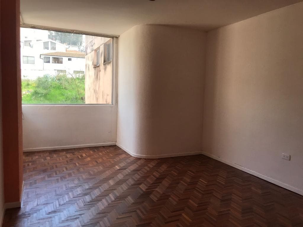 Santa Lucia Venta Departamento 3 Dorm. Cerca Kia de La Galo Plaza Laso Conjunto Vista Alegria — imagen 5
