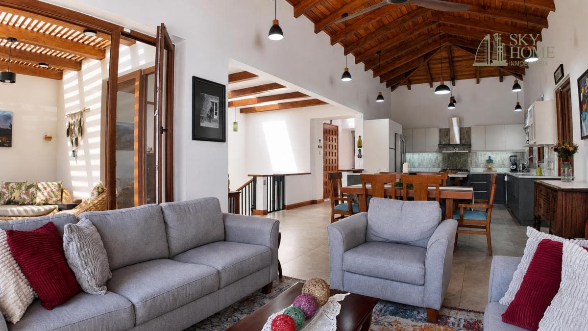 Venta Hermosa Casa en Tanda, con Ascensor, Paneles Solares y Jardín 137 m² — imagen 5