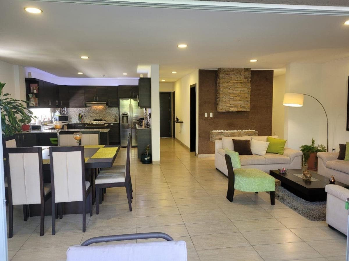 Valle de Los Chillos Departamento con Balcón en Venta Dentro de Urbanización Sector Playa Chica — imagen 10