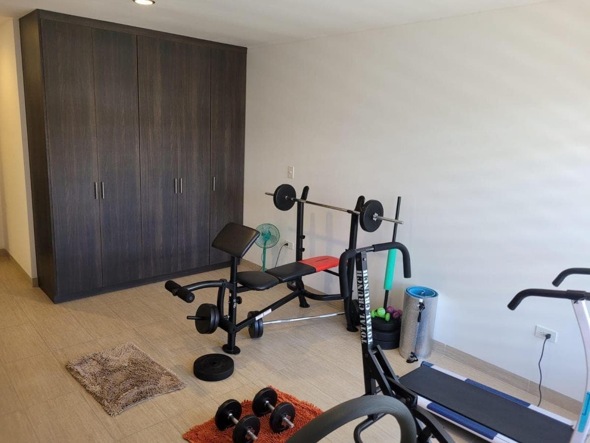 Valle de Los Chillos Departamento con Balcón en Venta Dentro de Urbanización Sector Playa Chica — imagen 3