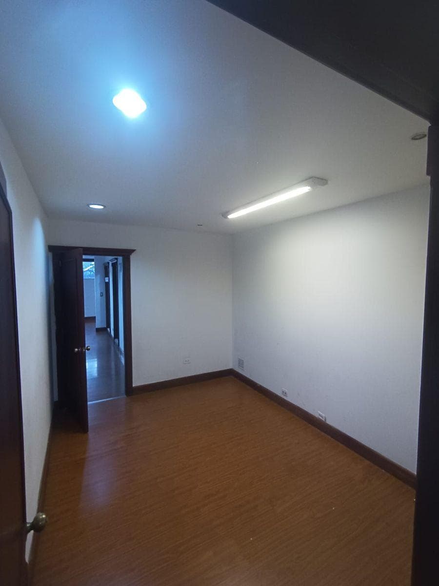 Oficina / Local en Venta Edificio Mutualista Pichincha — imagen 4