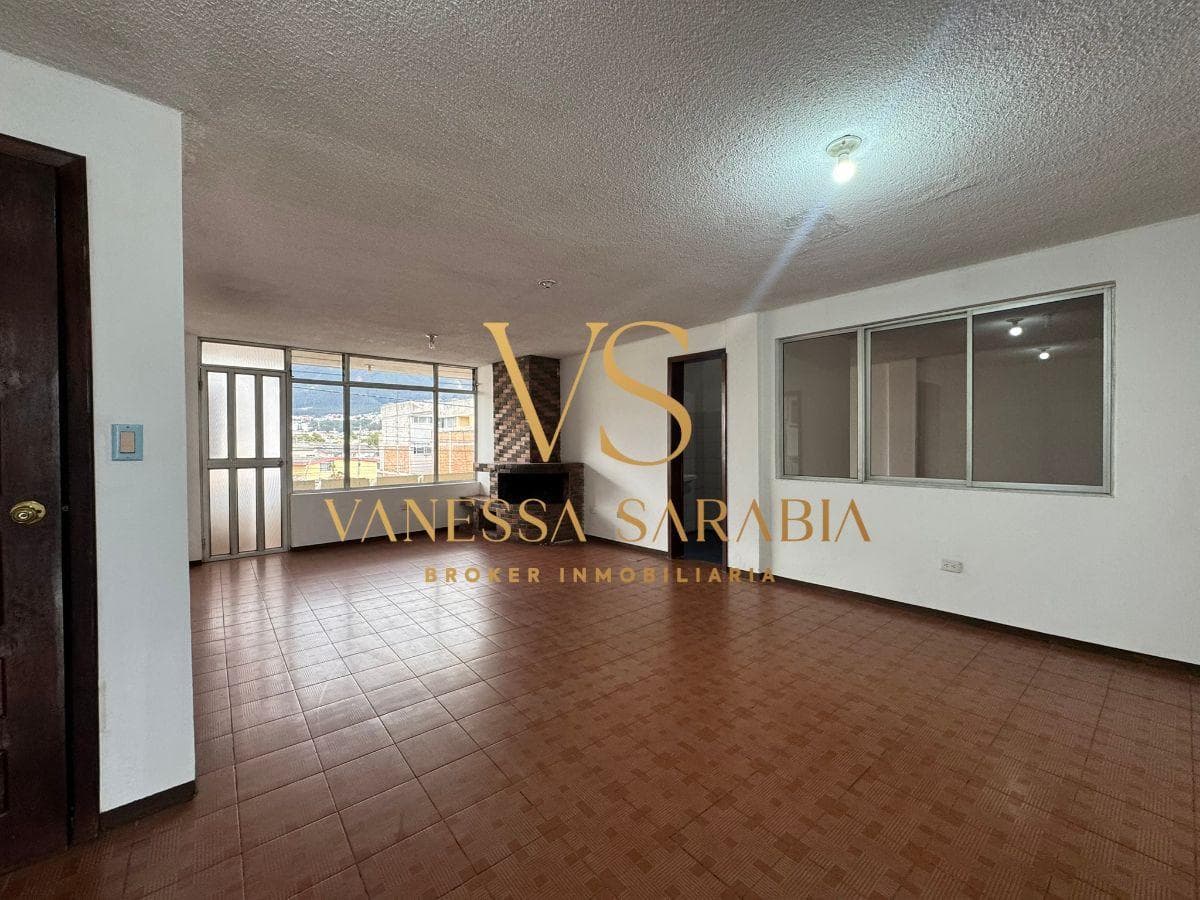 Casa Rentera de 526 m² con 12 Habitaciones en Venta en La Real Audiencia - Norte de Quito — imagen 6