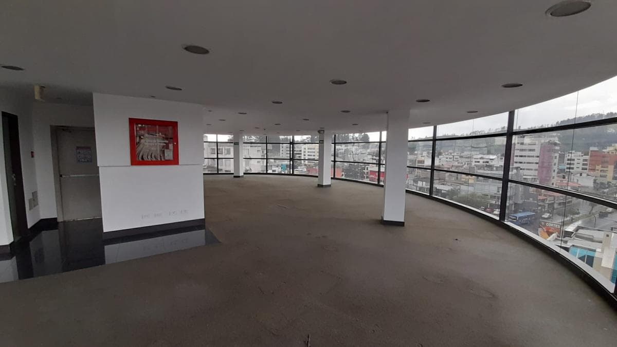 Jv Sector 12 de Octubre, Oficina en Venta, 250 m, Edificio Corporativo — imagen 8