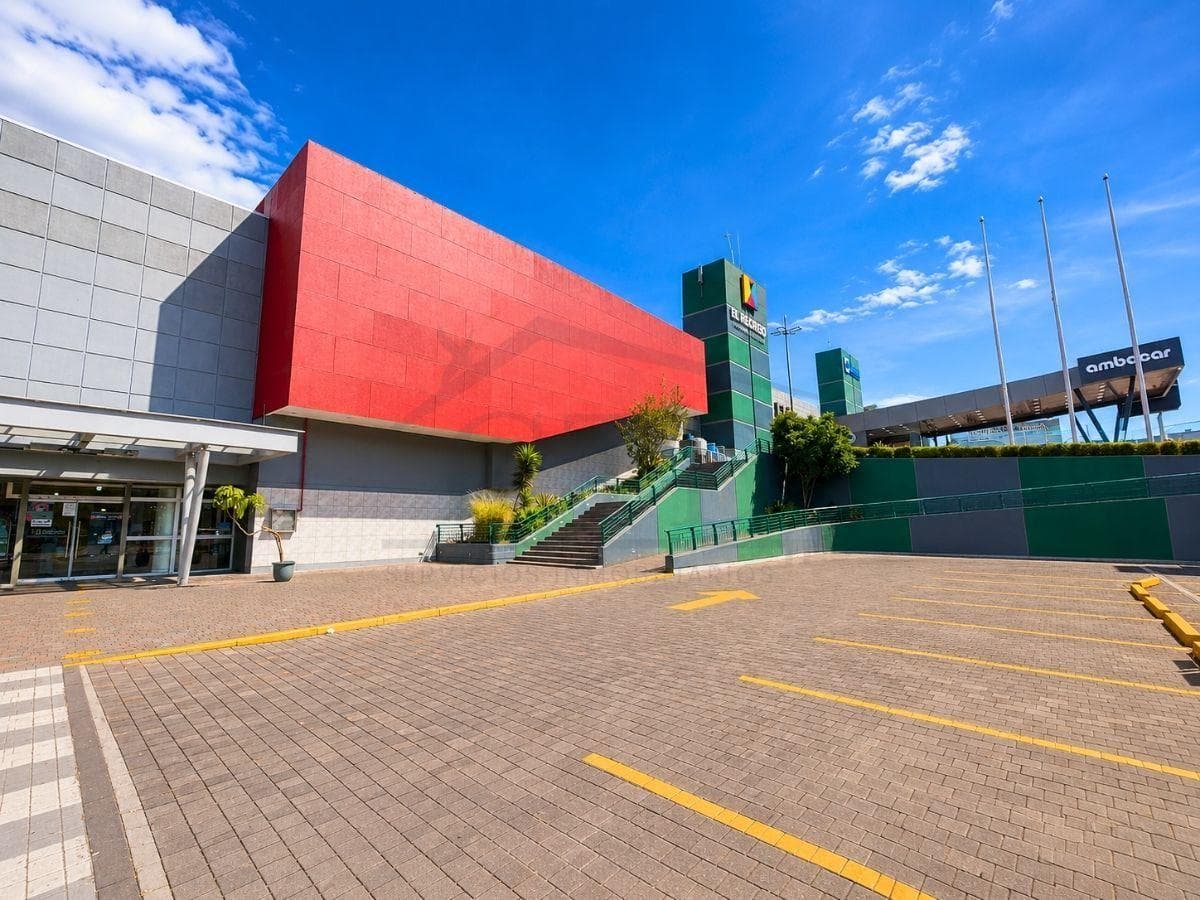 Local Comercial de 89,30 m² en Renta – Centro Comercial El Recreo — imagen 1