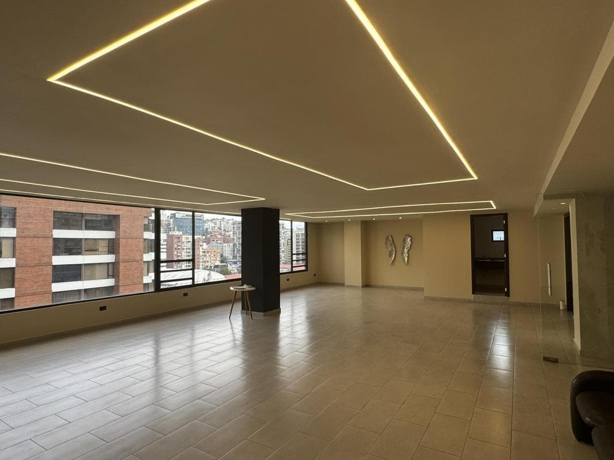 Venta Oficina de Lujo en un Penthouse de La República de El Salvador — imagen 9
