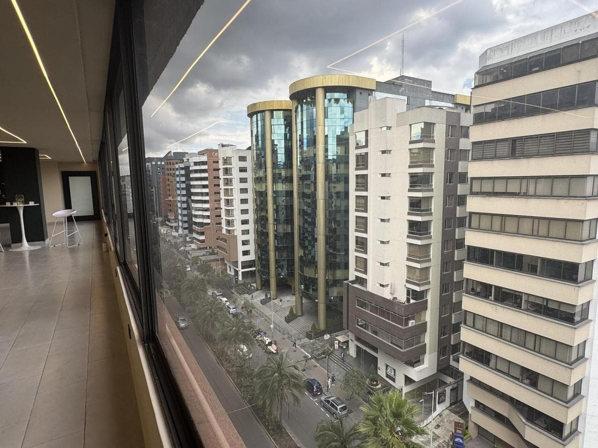Venta Oficina de Lujo en un Penthouse de La República de El Salvador — imagen 3