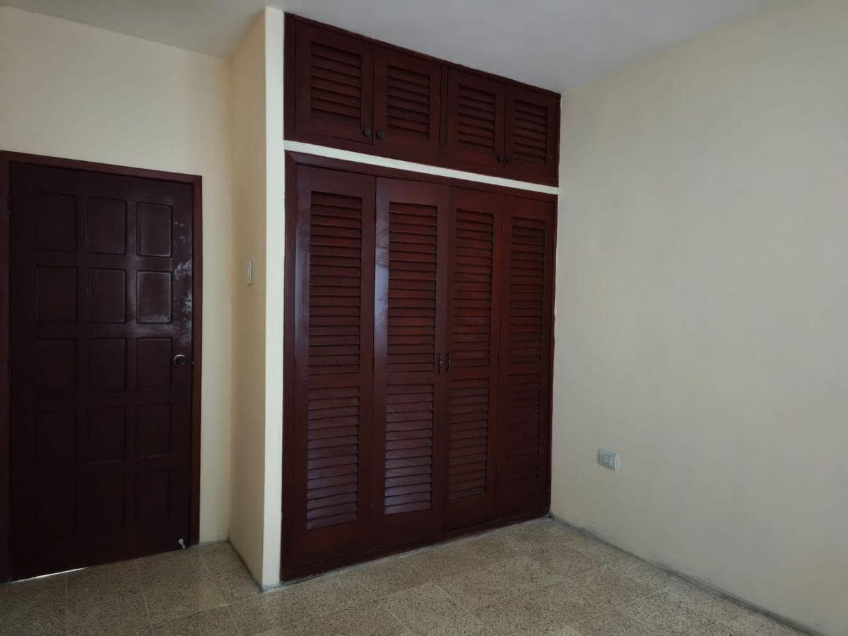 Departamento de Venta Kennedy Nueva, Planta Baja, 3 Dorm., 1 Parqueo. Guayas — imagen 3
