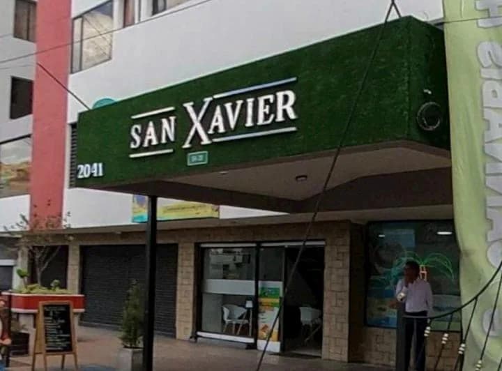 Vendo Local Comercial — imagen 1