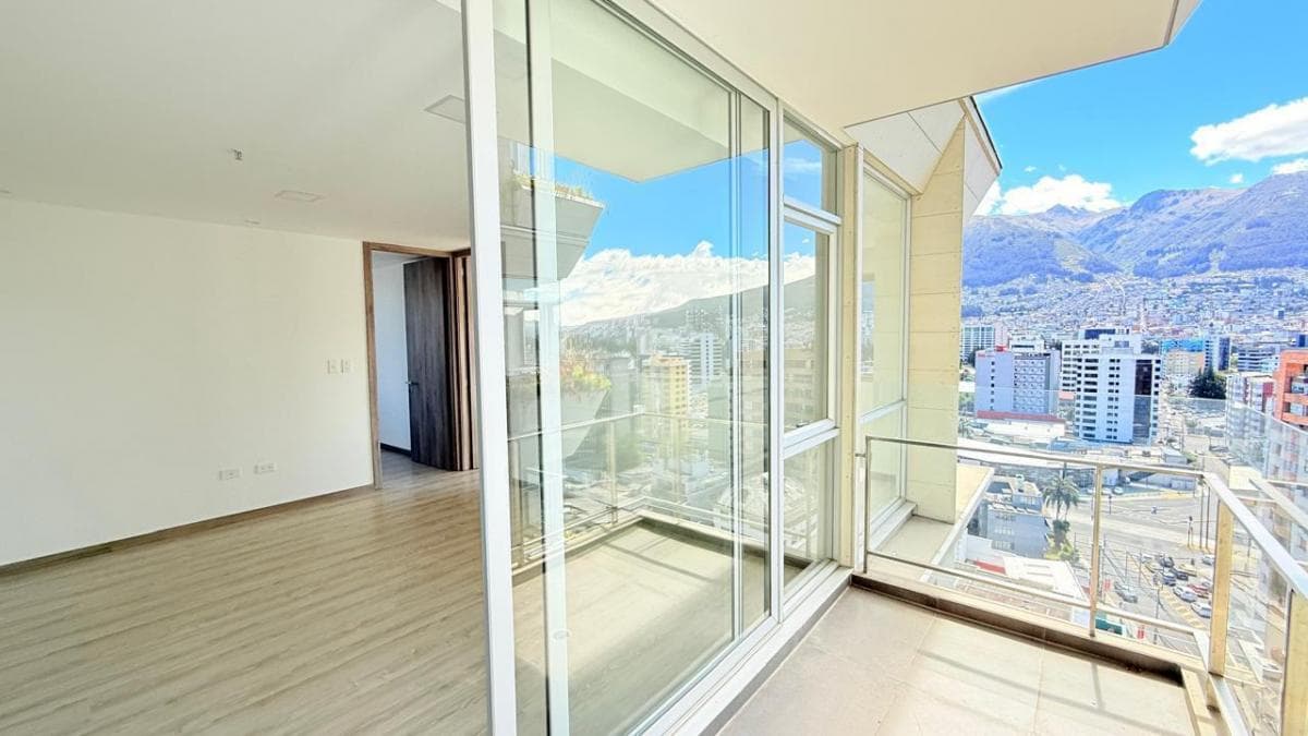 Departamento con Balcon Vista Al Pichincha, 82.26 m², 2 Habitaciones — imagen 10