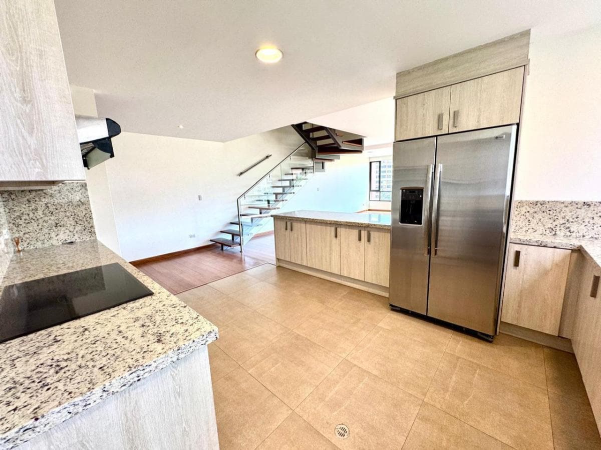 Departamento de Venta en El Sector de La Gonzalez Suarez — imagen 7