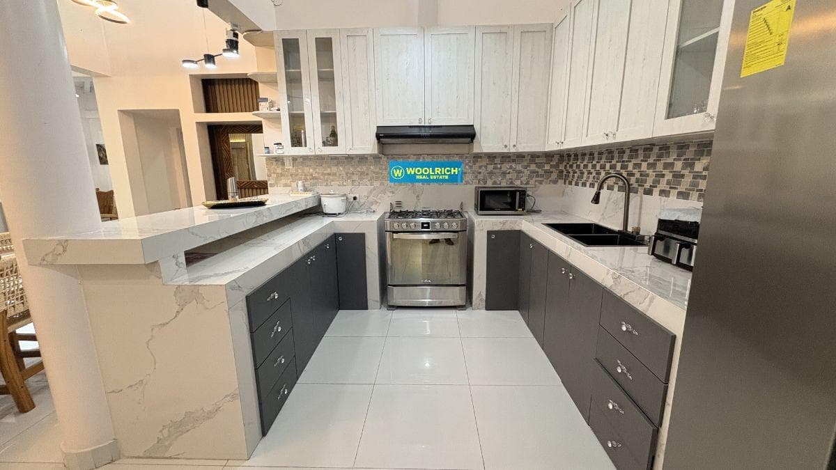 La Puntilla Vendo Departamento Moderno, 3 Dormit c/u Bano, 170 m², Guayas — imagen 10