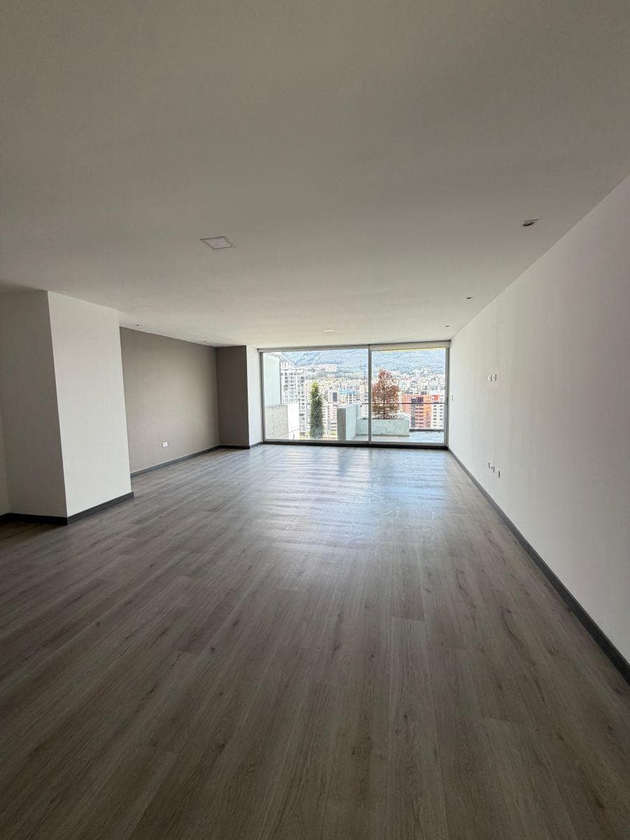 Hermoso Departamento de Venta Sector González Suárez — imagen 10