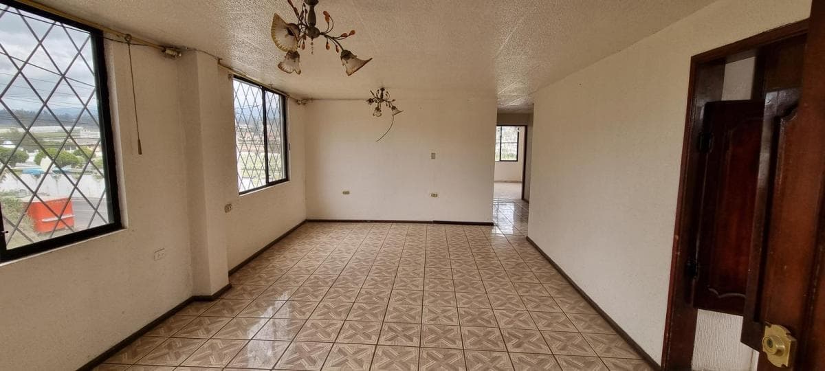Casa Galpón en Venta, Ambato, Tungurahua — imagen 6