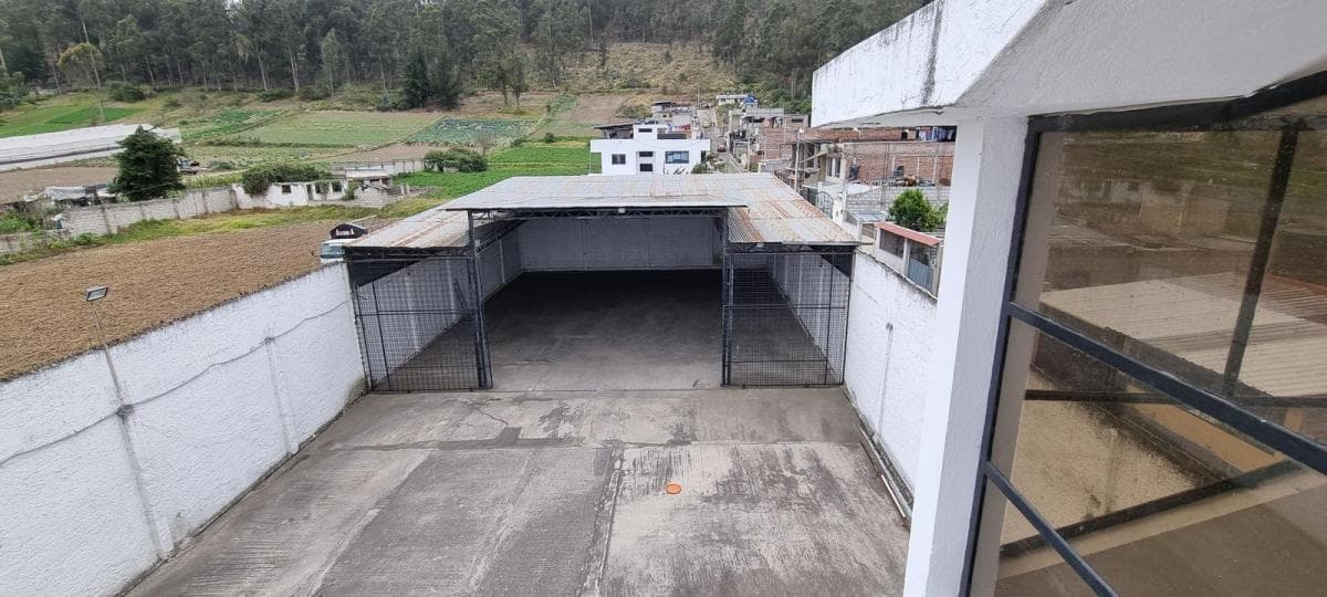 Casa Galpón en Venta, Ambato, Tungurahua — imagen 2