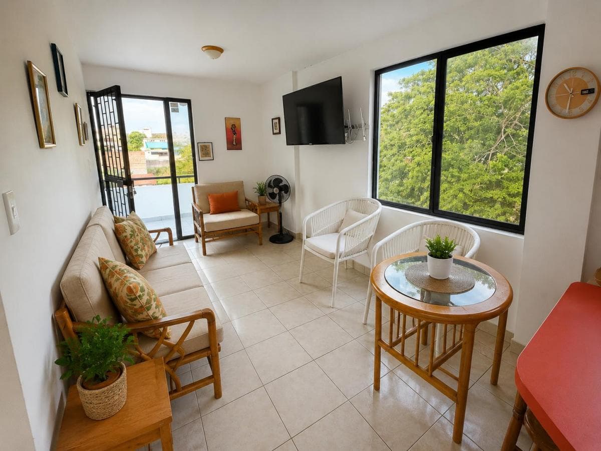 Tonsupa, Departamento Amoblado de 2 Dorm. — imagen 8