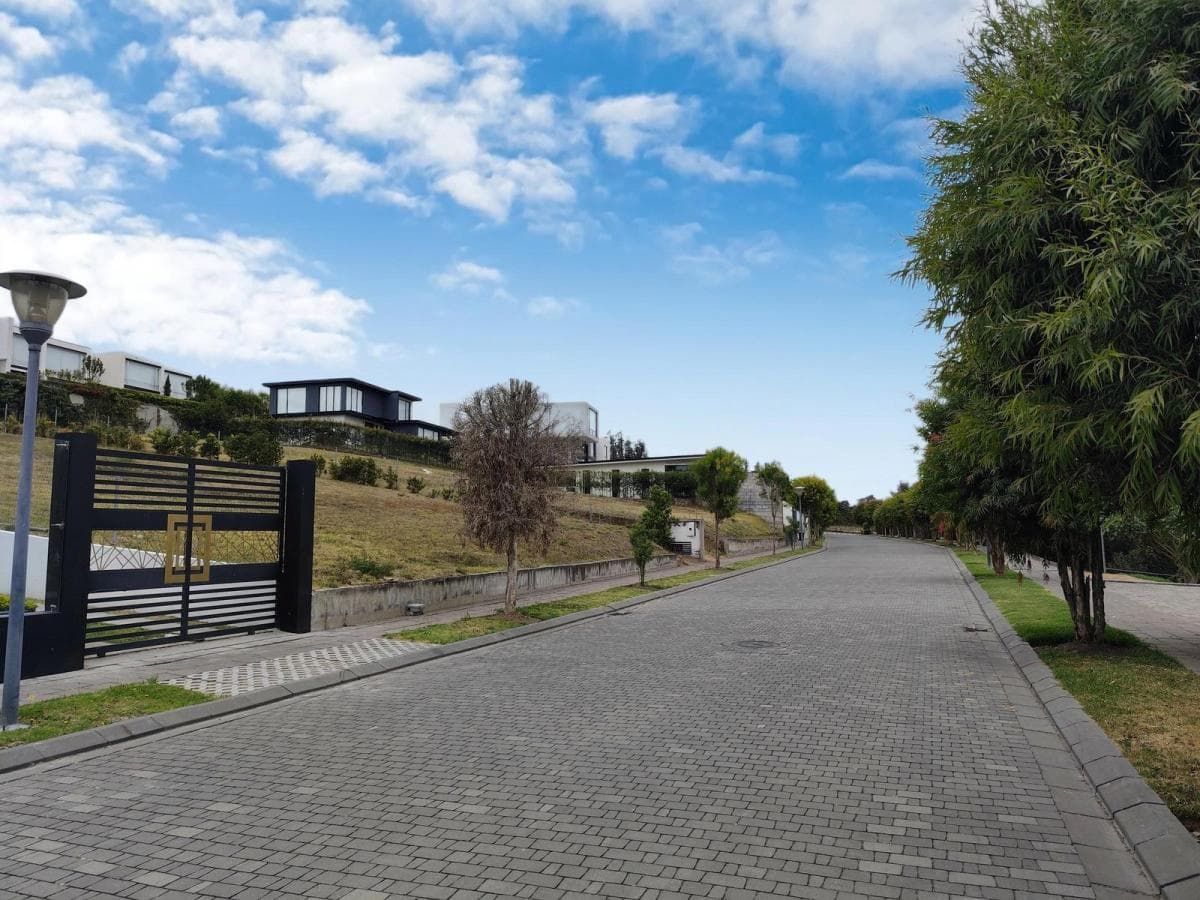 Venta de Terreno Bifamiliar de 1010 Mtrs en Puembo, en Urbanización, por El Rincón de Puembo — imagen 9