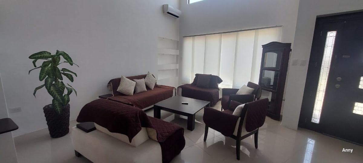 Casa de 378 m² con 3 Dorm. en Venta en Playa Murciélago, Manabí — imagen 5