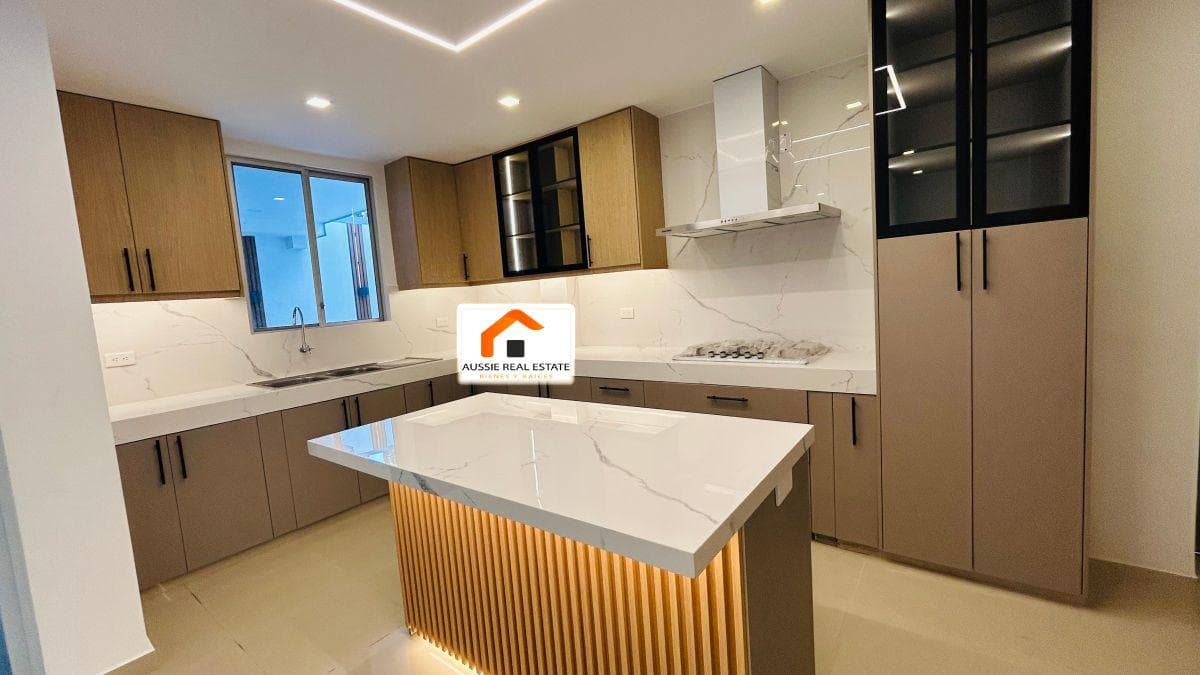 Vendo Casa Remodelada, de Estreno, en Urb. Cataluña, 3 Dorm, 160 m², Guayas — imagen 8