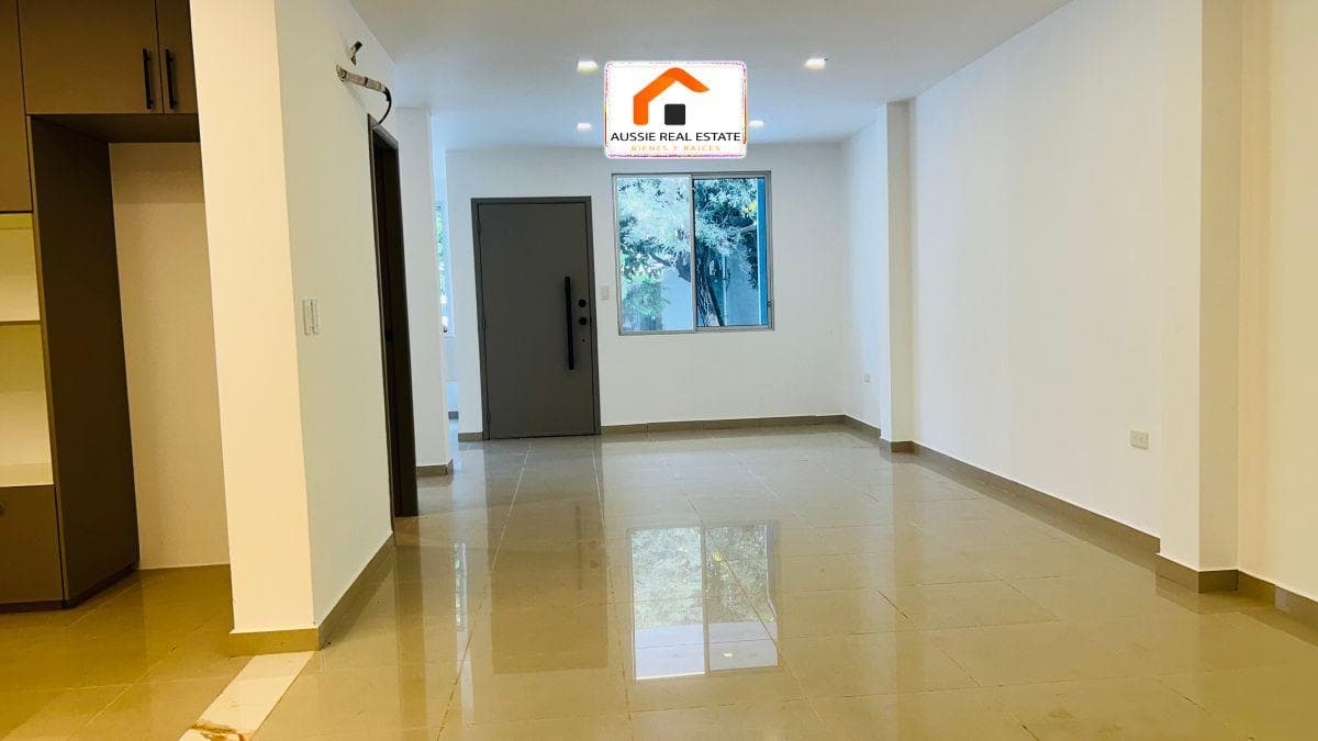 Vendo Casa Remodelada, de Estreno, en Urb. Cataluña, 3 Dorm, 160 m², Guayas — imagen 6