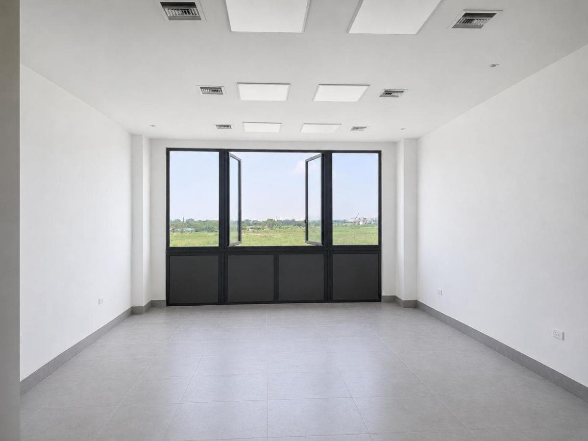 Oficina en Murano Plaza en Alquiler y / o Venta, Guayas — imagen 4