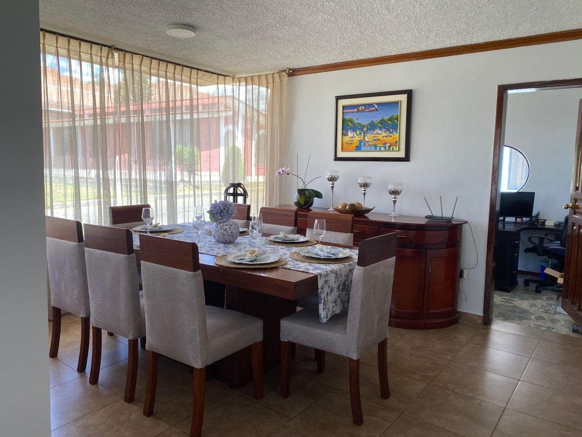 Casa de Venta 4 Dorm. Sector El Portal Shoping — imagen 7