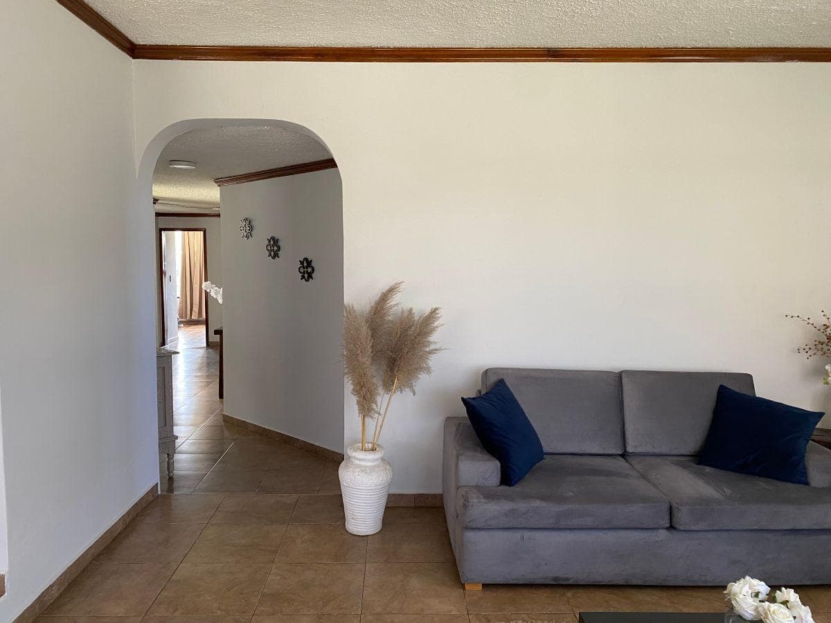 Casa de Venta 4 Dorm. Sector El Portal Shoping — imagen 5