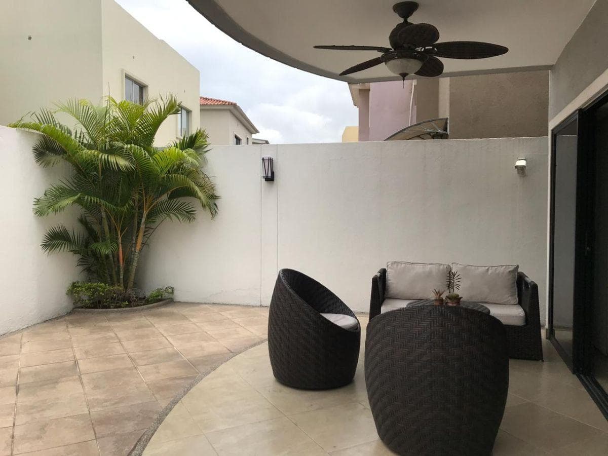 Casa en Venta en Samborondon, Urbanizacion Central Park, Guayas — imagen 9