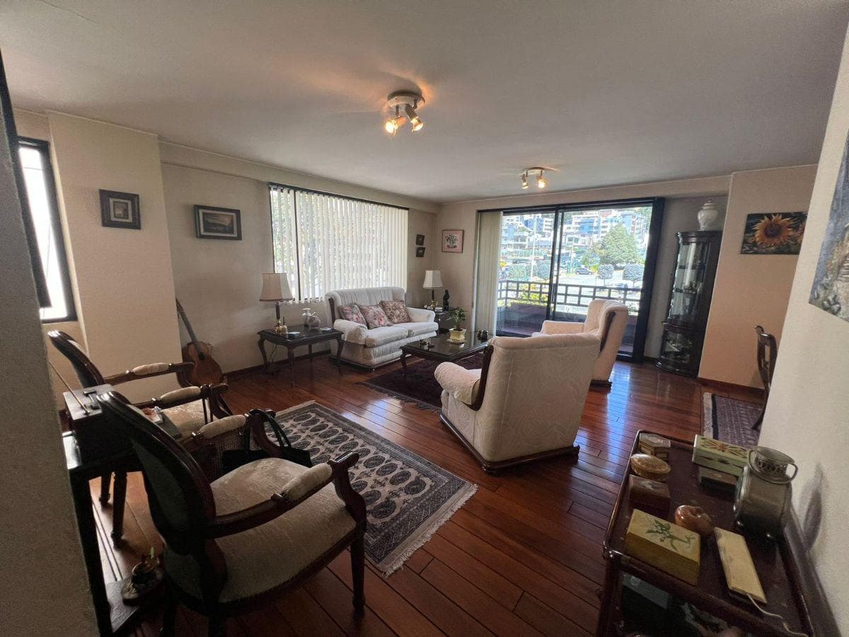 Departamento de 2 Habitaciones en Venta, Cerca Al Centro Comercial El Bosque — imagen 10