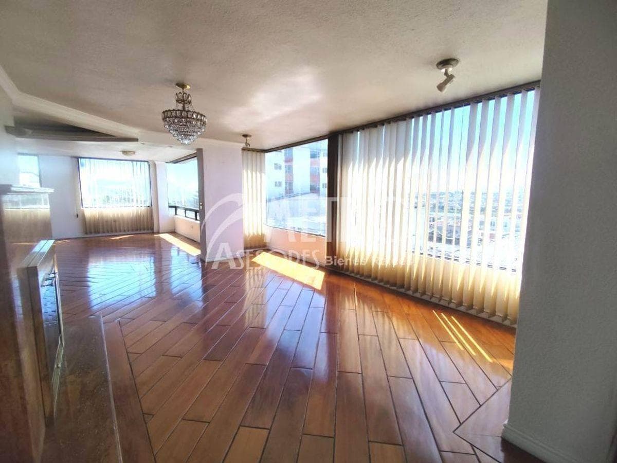 Departamento en Venta de 343 m² con Amplia Terraza en Pinar Alto — imagen 4