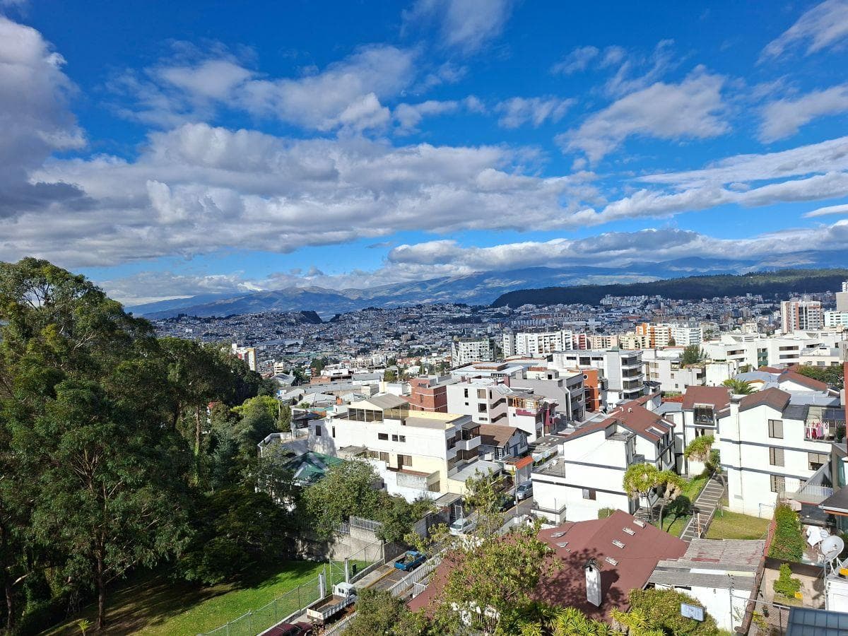 Dpto 127 m² El Bosque | Vista Al Oriente | Chanul | 2 Parqueaderos | Financiamiento — imagen 1