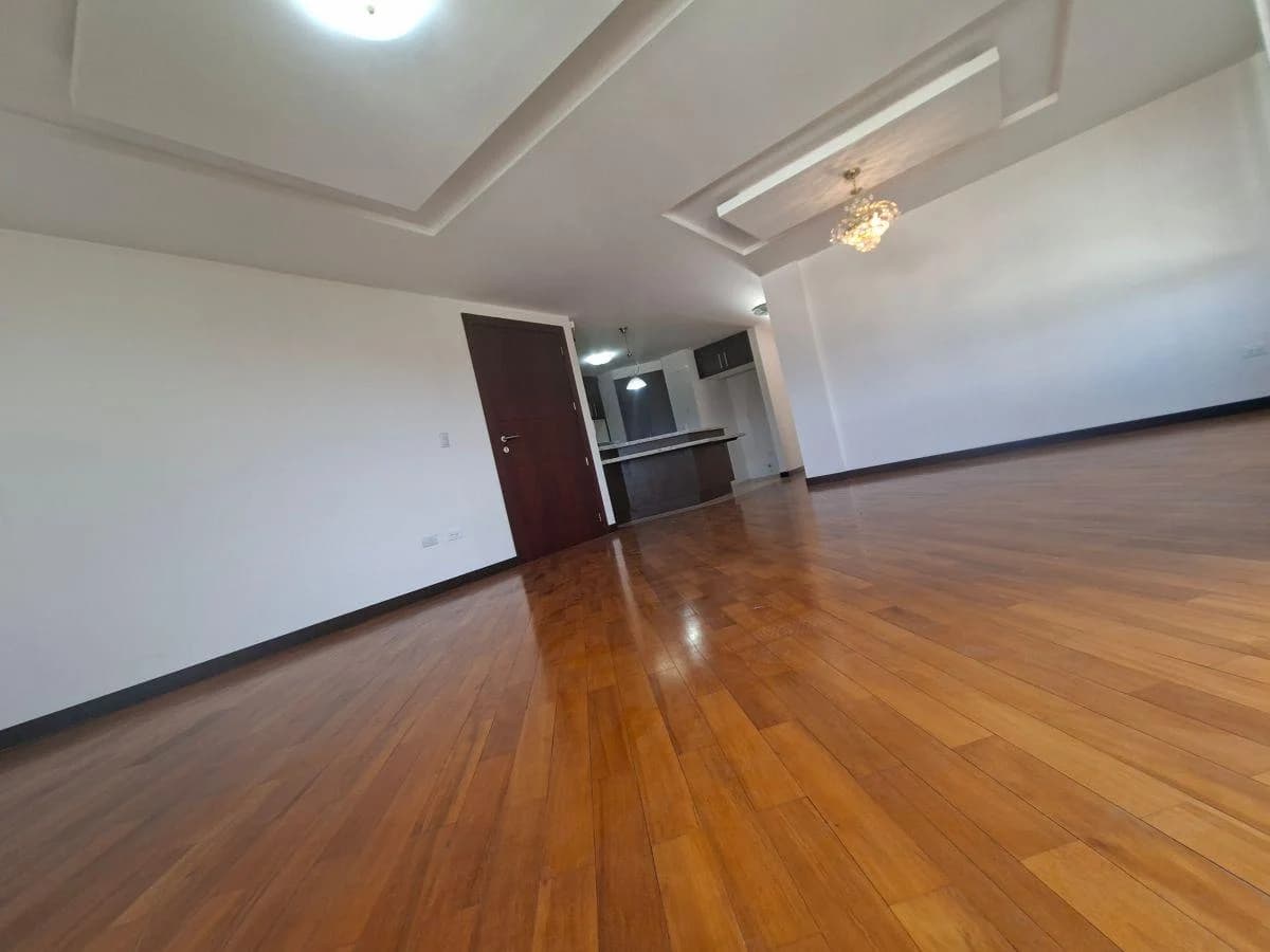 Dpto 127 m² El Bosque | Vista Al Oriente | Chanul | 2 Parqueaderos | Financiamiento — imagen 2