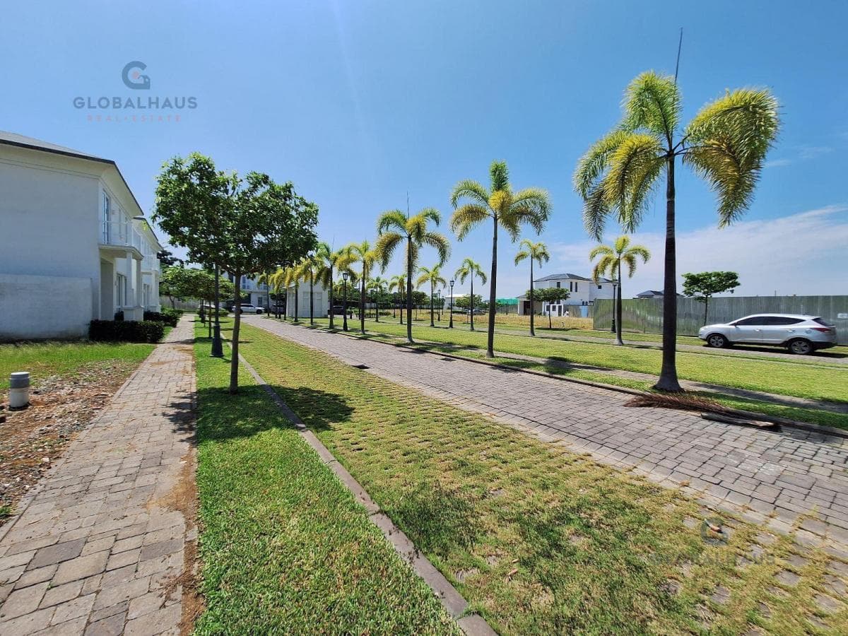 Venta Terreno Esquinero Urb. Aires Norte, Samborondón, 255 m². V. O. Guayas — imagen 6