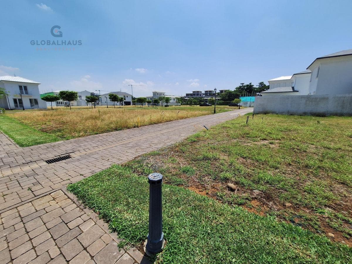 Venta Terreno Esquinero Urb. Aires Norte, Samborondón, 255 m². V. O. Guayas — imagen 4