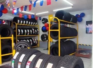 La Magdalena - Centro Automotriz Integral en Quito venta de Oportunidad Unica — imagen 2