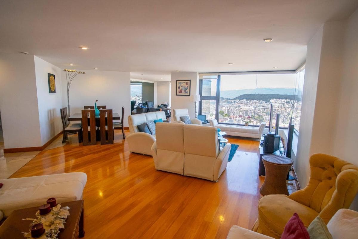 Departamento en Venta 340 m² El Bosque Quito — imagen 4