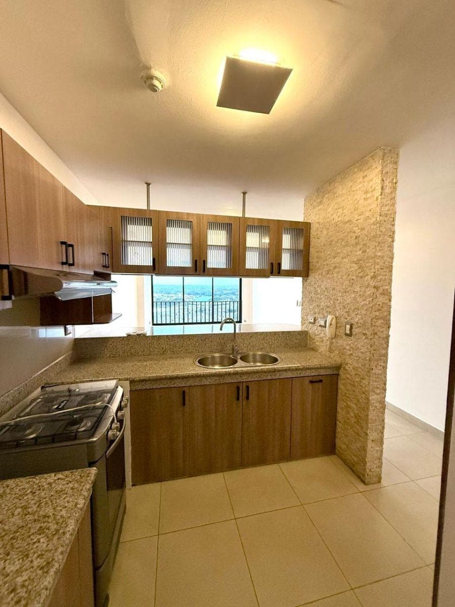 Urb Bosques de La Costa Departamento en Venta 2 Dorm., Guayas — imagen 7
