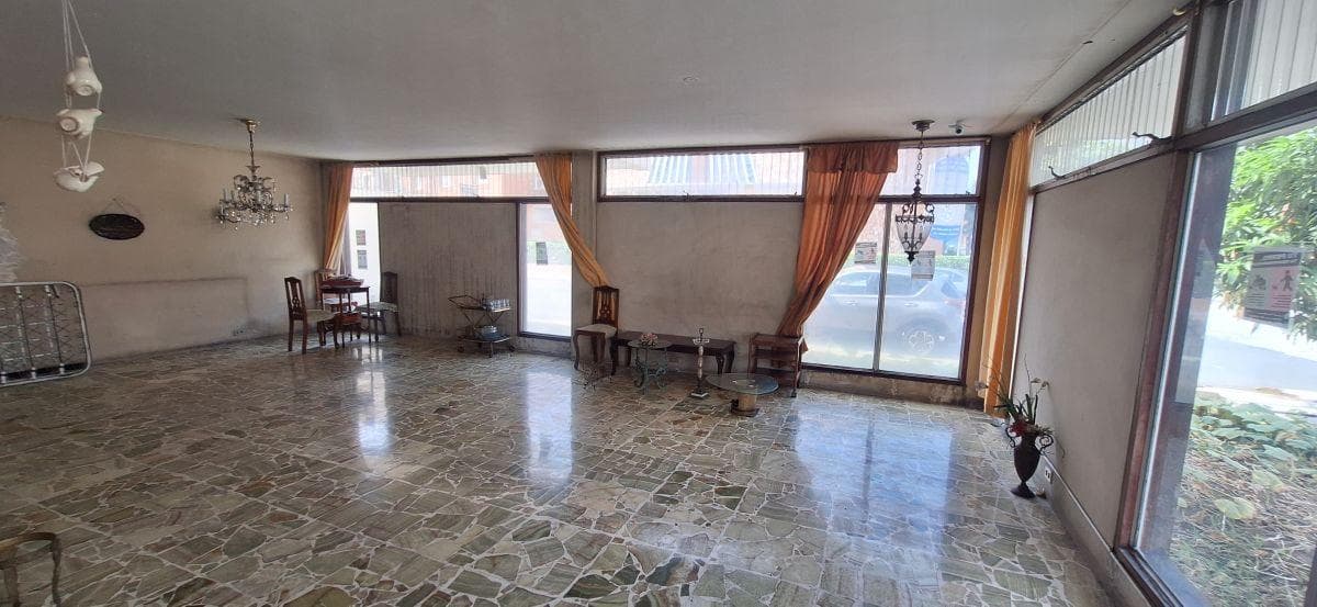 Urdesa Central Av Principal Propiedad en Venta, Guayas — imagen 8