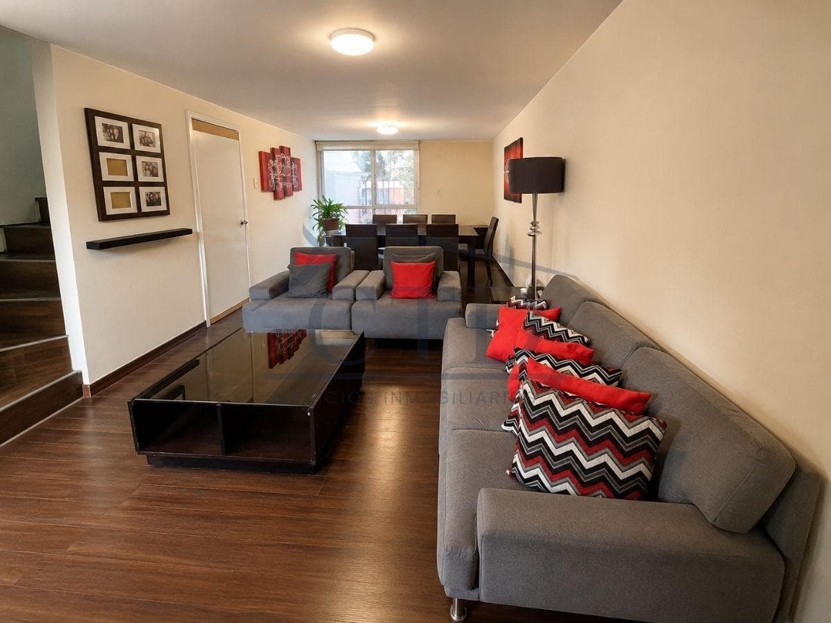 Casa en Venta – Sector Occidental y Legarda | Quito | 89.500 — imagen 1