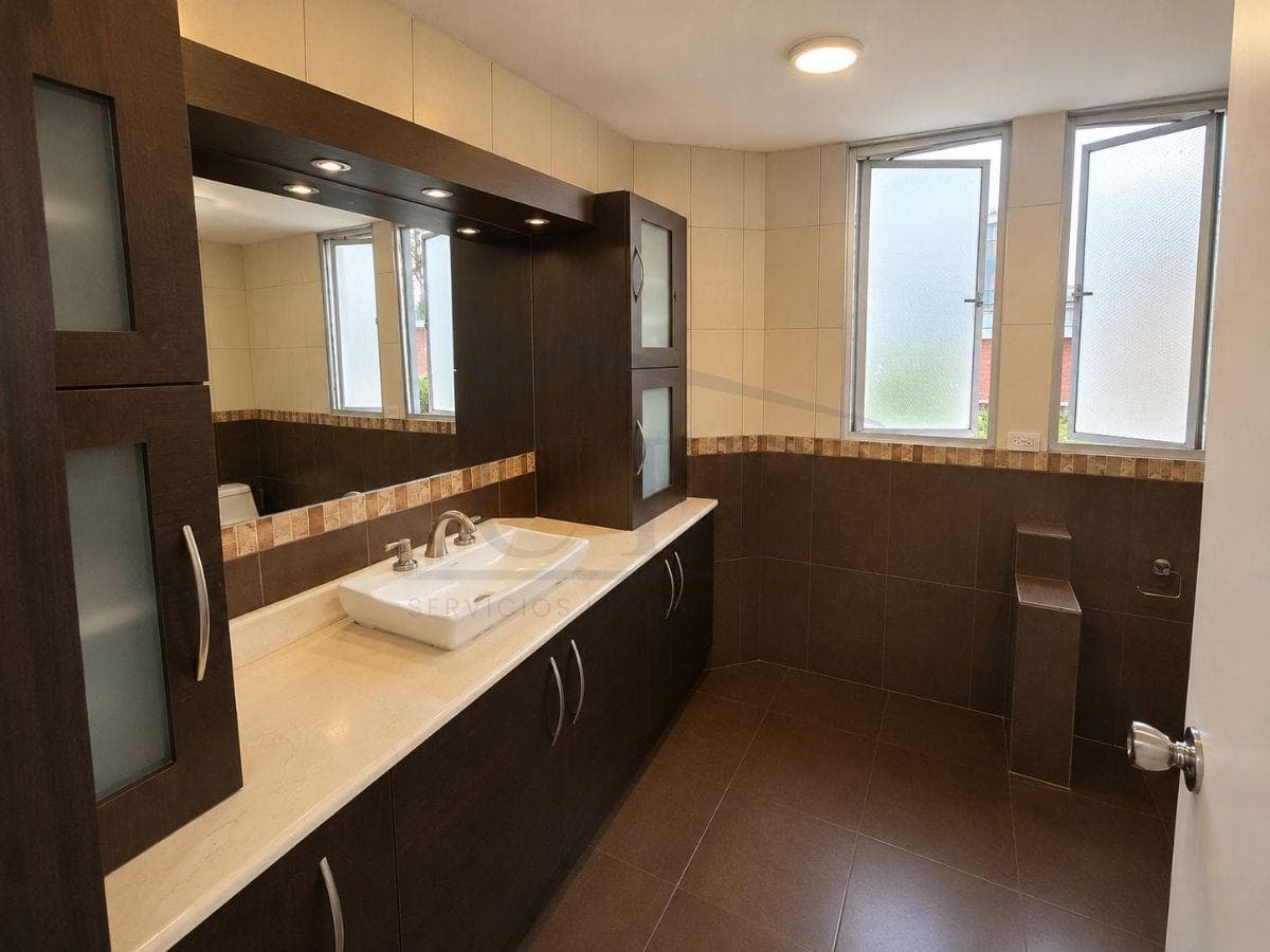 Casa en Venta – Sector Occidental y Legarda | Quito | 89.500 — imagen 5