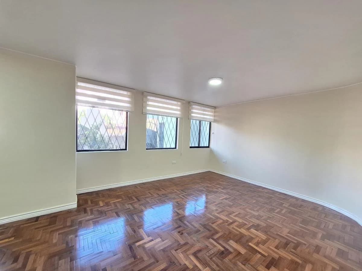 En Venta Departamento 2 Dorm., Patio y Parqueadero, La Floresta — imagen 10