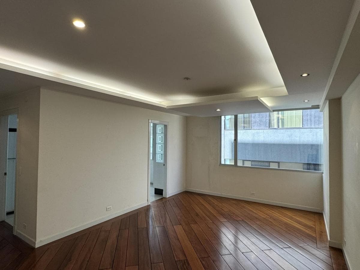 Venta Departamento de 2 Dorm. en La República de El Salvador Sector Carolina - Quito — imagen 9
