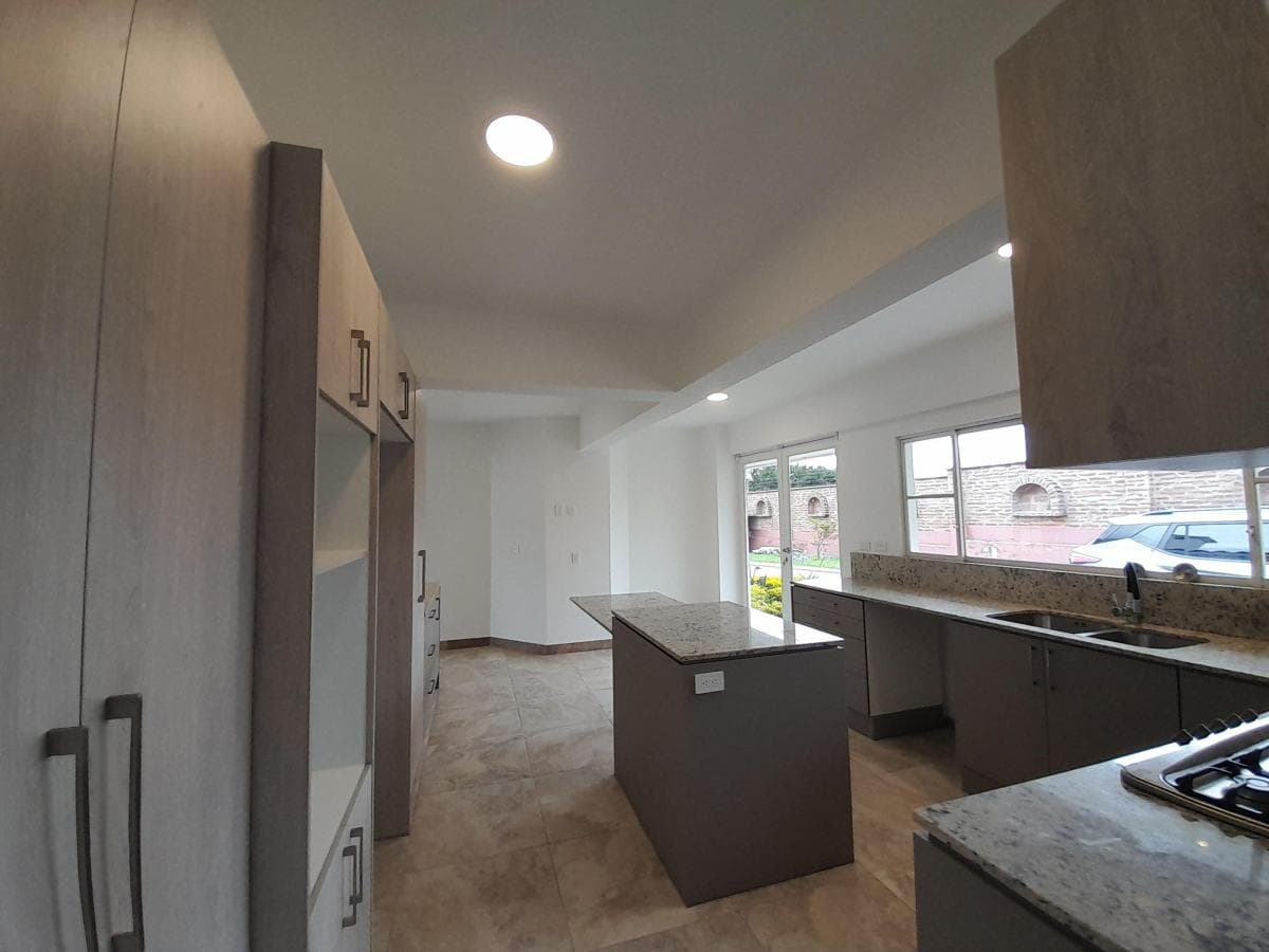 (Na) Rento Linda Casa en Condominio Seguro en La Morita — imagen 2