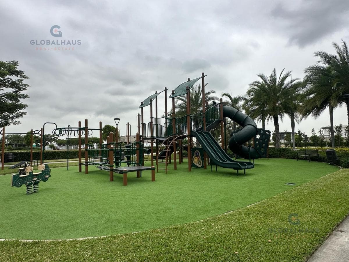 Terreno en Venta de 323.99 m² en Urb. Punta Barranca - Samborondón V. B. Guayas — imagen 8