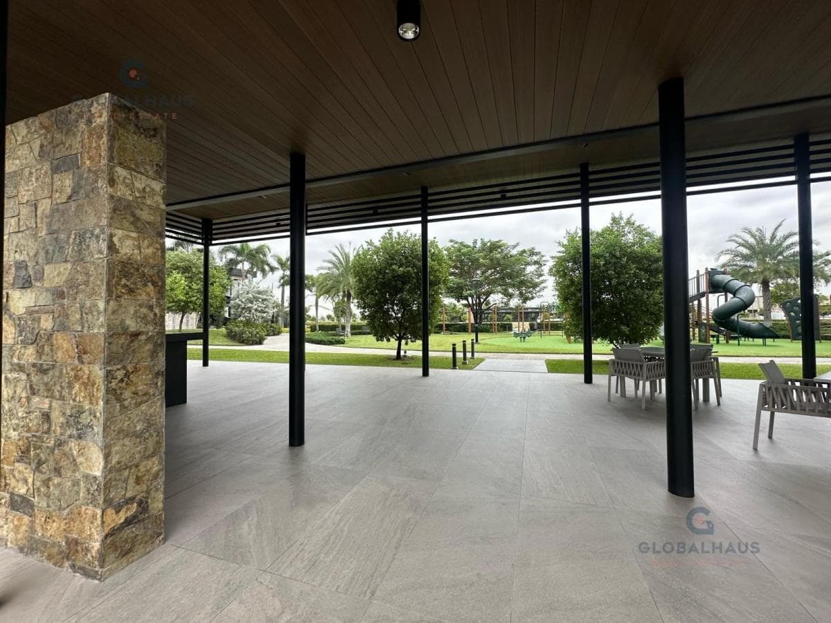 Terreno en Venta de 323.99 m² en Urb. Punta Barranca - Samborondón V. B. Guayas — imagen 7