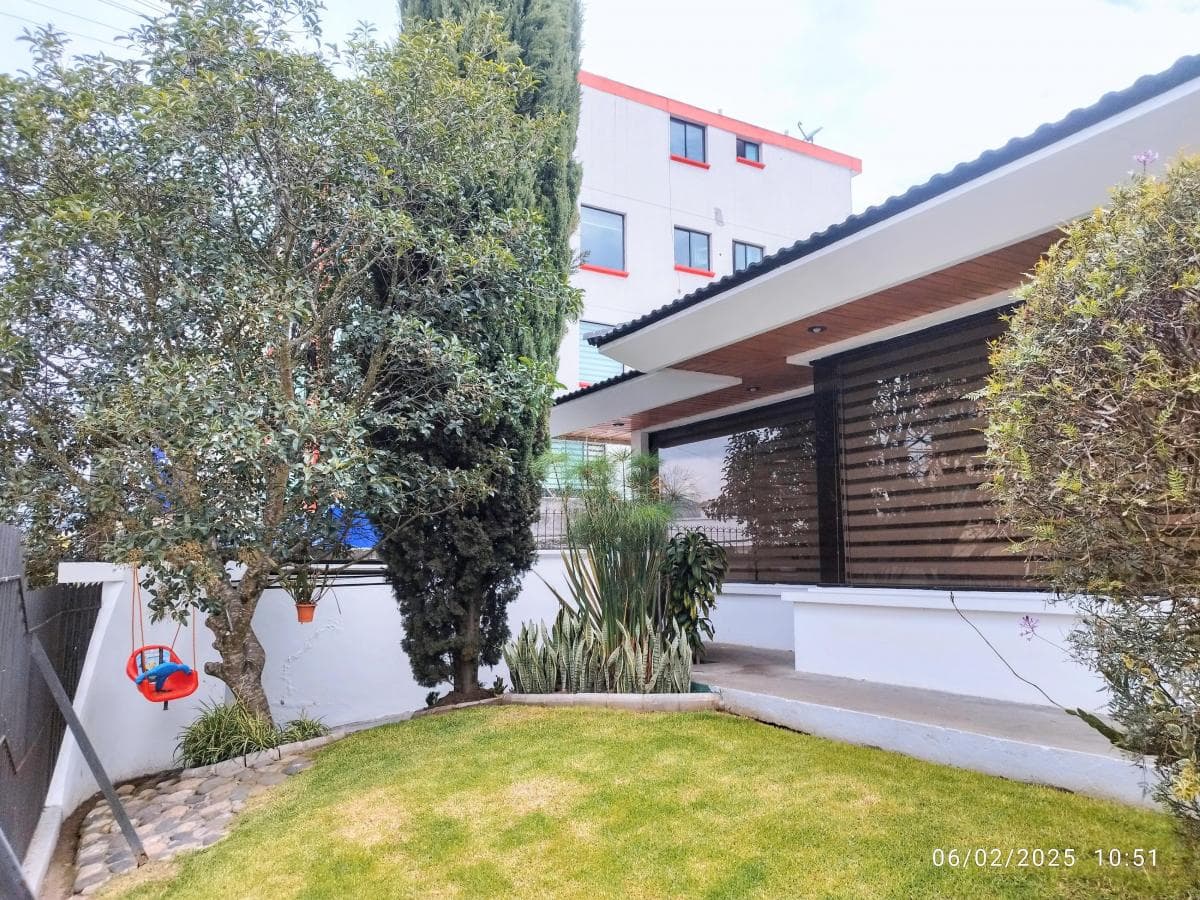 Casa de Venta 4 Dorm. Ponceano375 Quito — imagen 5